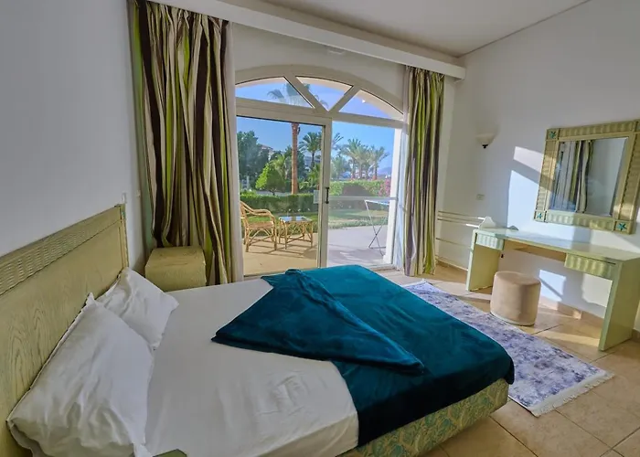 Luxury At Tropitel Naama Bay Sharm El-Sheikh